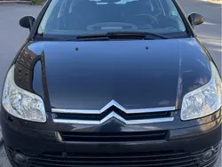 Svart Begagnad 2007 Citroën C4 Halvkombi | 29 000 kr (Lite dyr)