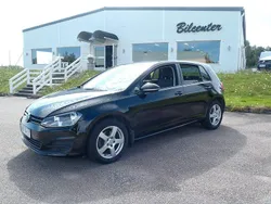 Svart Begagnad 2015 VW Golf VII Halvkombi | 115 000 kr (Marknadspris)