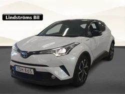 Vit Begagnad 2017 Toyota C-HR Style SUV | 219 000 kr (Marknadspris)