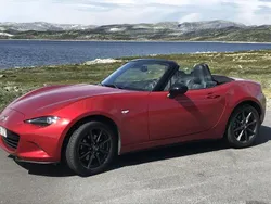 Röd Begagnad 2015 Mazda MX5 Cab | 180 000 kr (Bra pris)