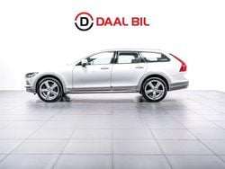 Vit Begagnad 2018 Volvo V90 CC Ocean Race Kombi | 389 700 kr