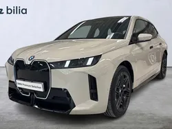 Grå Begagnad 2025 BMW iX M Sport SUV | 899 900 kr
