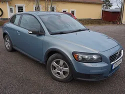 Ljusblå Begagnad 2007 Volvo C30 Halvkombi | 39 900 kr (Marknadspris)
