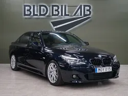 Svart Begagnad 2009 BMW 525 M Sport Sedan | 154 900 kr (Marknadspris)