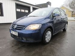 Mörkblå (blå) Begagnad 2008 VW Golf Trendline Halvkombi | 10 900 kr (Superpris)