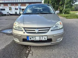 Brun Begagnad 2005 Suzuki Liana Halvkombi | 15 000 kr (Lite dyr)