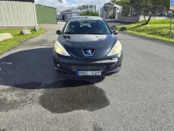 Grå Begagnad 2011 Peugeot 206+ Halvkombi | 25 000 kr
