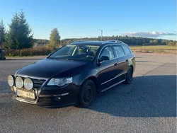 Svart Begagnad 2010 VW Passat Sportline Kombi | 25 000 kr (Marknadspris)