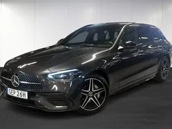 Svart Begagnad 2022 Mercedes C300e Premium Kombi | 419 000 kr (Marknadspris)
