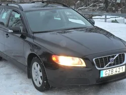 Svart Begagnad 2008 Volvo V70 Kinetic Kombi | 44 000 kr (Marknadspris)