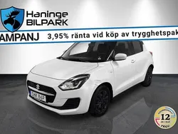 Vit Begagnad 2020 Suzuki Swift Halvkombi | 139 900 kr (Marknadspris)