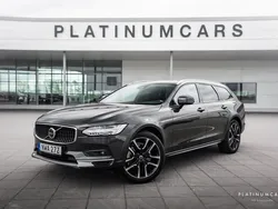 Grå (platinum grå) Begagnad 2023 Volvo V90 CC Ultimate Kombi | 599 000 kr (Dyr)