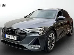 Daytonagrå pärleffekt Begagnad 2021 Audi e-tron S-Line SUV | 419 000 kr (Marknadspris)