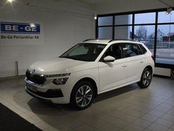 Vit Begagnad 2024 Skoda Kamiq Selection SUV | 259 900 kr (Marknadspris)