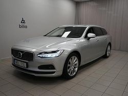 Silver Begagnad 2021 Volvo V90 Momentum Kombi | 269 900 kr (Marknadspris)