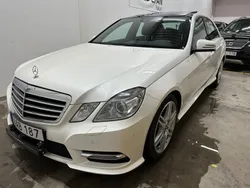 Vit (vit pärlemor) Begagnad 2013 Mercedes E250 Exclusive Sedan | 149 500 kr (Marknadspris)