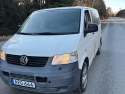 Vit Begagnad 2007 VW Shuttle Minibuss | 45 000 kr