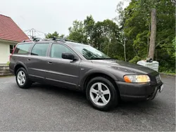 Brun Begagnad 2005 Volvo XC70 SUV | 65 000 kr (Lite dyr)