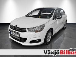 Vit Begagnad 2014 Citroën C4 Halvkombi | 59 900 kr (Marknadspris)