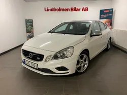 Vit Begagnad 2012 Volvo S60 R-Design Sedan | 76 900 kr (Bra pris)