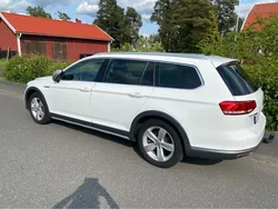 Vit Begagnad 2018 VW Passat Alltrack Kombi | 230 000 kr (Lite dyr)