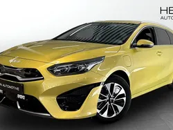 Gul (yellow) Begagnad 2022 Kia Ceed Sportswagon Advance Kombi | 239 700 kr (Marknadspris)