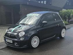 Svart Begagnad 2015 Abarth 595 Competizione Halvkombi | 129 900 kr (Bra pris)