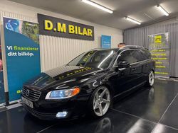 Svart Begagnad 2009 Volvo V70 Summum Kombi | 99 900 kr (Dyr)