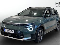 Grön (green) Begagnad 2022 Kia e-Niro SUV | 309 900 kr (Lite dyr)