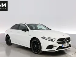 Vit Begagnad 2021 Mercedes A250 AMG Sedan | 325 000 kr (Marknadspris)