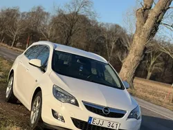 Vit Begagnad 2012 Opel Astra Enjoy Kombi | 48 000 kr (Bra pris)