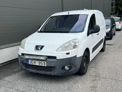 Vit Begagnad 2009 Peugeot Partner Minibuss | 31 900 kr (Marknadspris)