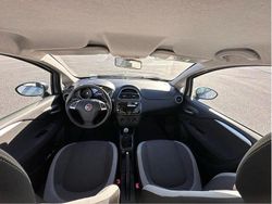 Grön Begagnad 2012 Fiat Punto Easy Halvkombi | 33 000 kr