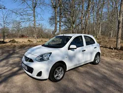 Vit Begagnad 2014 Nissan Micra Halvkombi | 38 900 kr (Marknadspris)