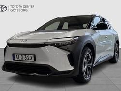 Vit Begagnad 2022 Toyota bZ4X SUV | 359 900 kr (Bra pris)
