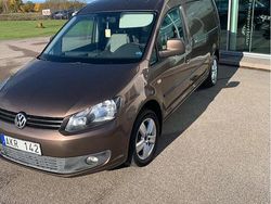 Brun Begagnad 2011 VW Caddy Maxi Minibuss | 69 000 kr (Marknadspris)