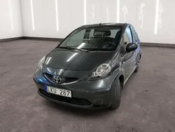 Mörkgrå Begagnad 2007 Toyota Aygo Halvkombi | 44 900 kr (Marknadspris)