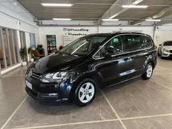 Svart Begagnad 2017 VW Sharan GT Minibuss | 199 900 kr (Superpris)