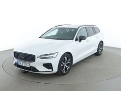 Vit Begagnad 2019 Volvo V60 R-Design Kombi | 307 000 kr (Marknadspris)