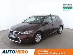 Brun Begagnad 2016 Lexus CT200h Halvkombi | 150 000 kr