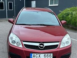 Röd Begagnad 2007 Opel Vectra Kombi | 21 500 kr (Marknadspris)