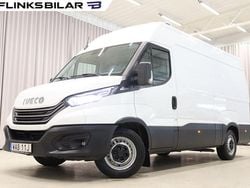 Vit Begagnad 2023 Iveco Daily Van | 299 900 kr (Bra pris)