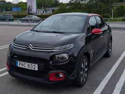 Svart Begagnad 2017 Citroën C3 Halvkombi | 83 000 kr (Marknadspris)