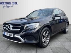Svart Begagnad 2018 Mercedes GLC220 SUV | 299 900 kr (Marknadspris)
