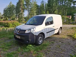 Vit Begagnad 2016 Renault Kangoo Minibuss | 64 900 kr (Marknadspris)