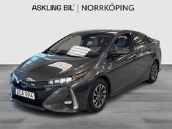 Mörkgrå Begagnad 2017 Toyota Prius Plug-in Hybrid Active Halvkombi | 189 000 kr (Marknadspris)
