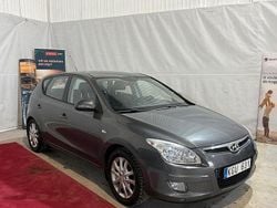 Grå Begagnad 2007 Hyundai i30 Halvkombi | 74 500 kr (Lite dyr)