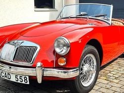 Röd Begagnad 1960 MG 1600 Cab | 320 000 kr