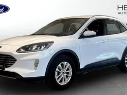 Vit (grey) Begagnad 2022 Ford Kuga Titanium SUV | 249 900 kr (Bra pris)