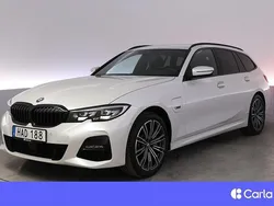 Vit Begagnad 2022 BMW 330e M Sport Kombi | 372 900 kr (Marknadspris)